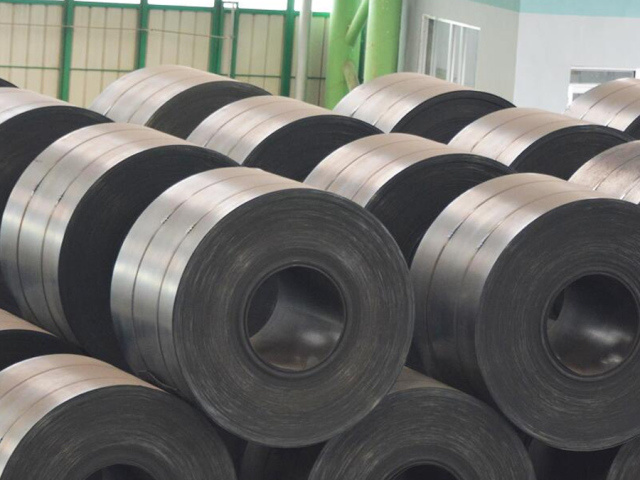 Hot roll steel coil