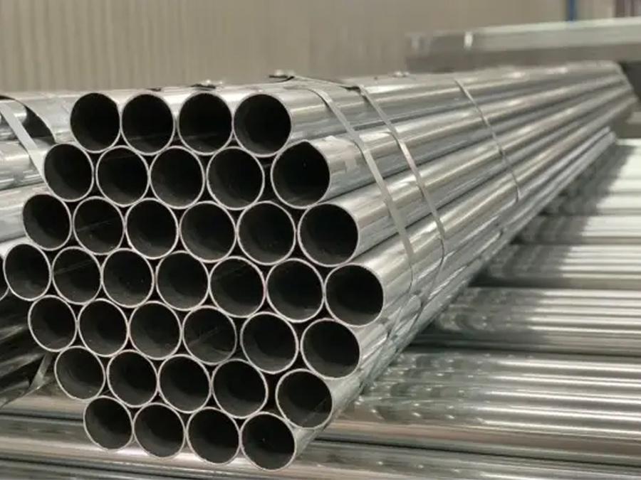 Welded pipe
