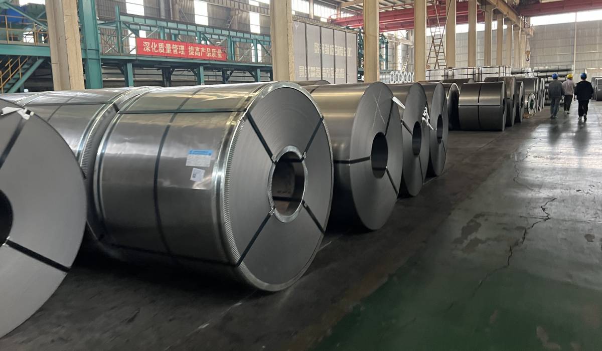 Steel Coils Types Explained: Hot Rolled vs Cold Rolled
